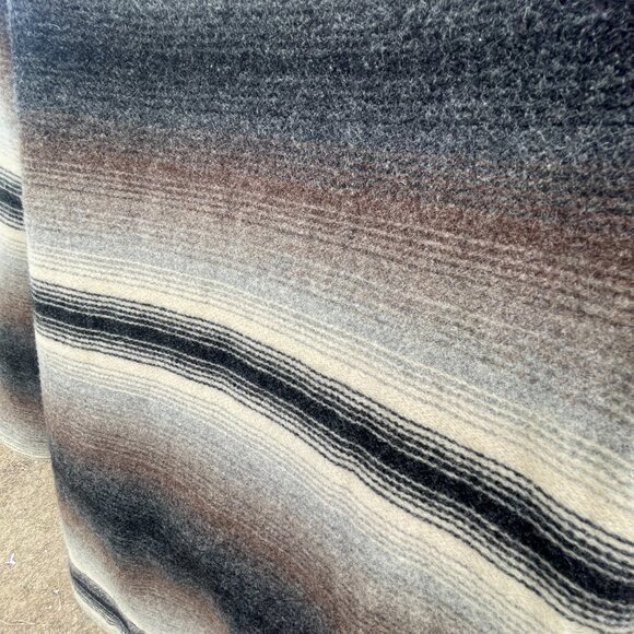 Men's Size XL Vintage Lined Woolrich Striped Rancher Coat with Fleece Collar - Picture 7 of 16